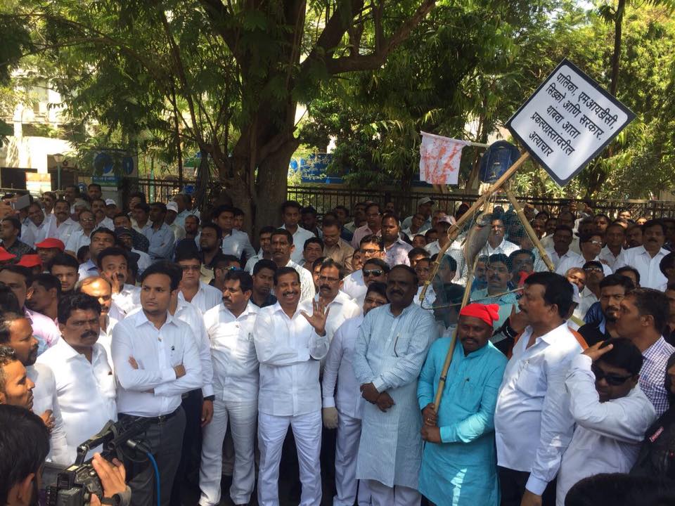 बेमुदत उपोशन | माझे हक्क माझा लढ़ा